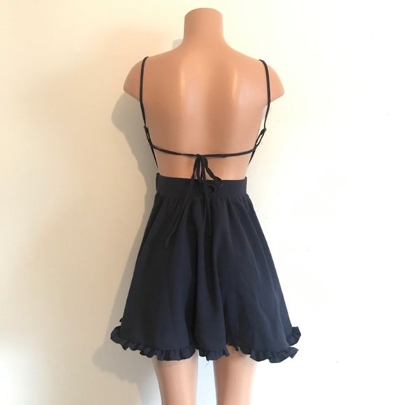 Latiste Skater Dress - Picture 3 of 4